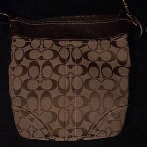 Authentic Coach Shoulder Handbag